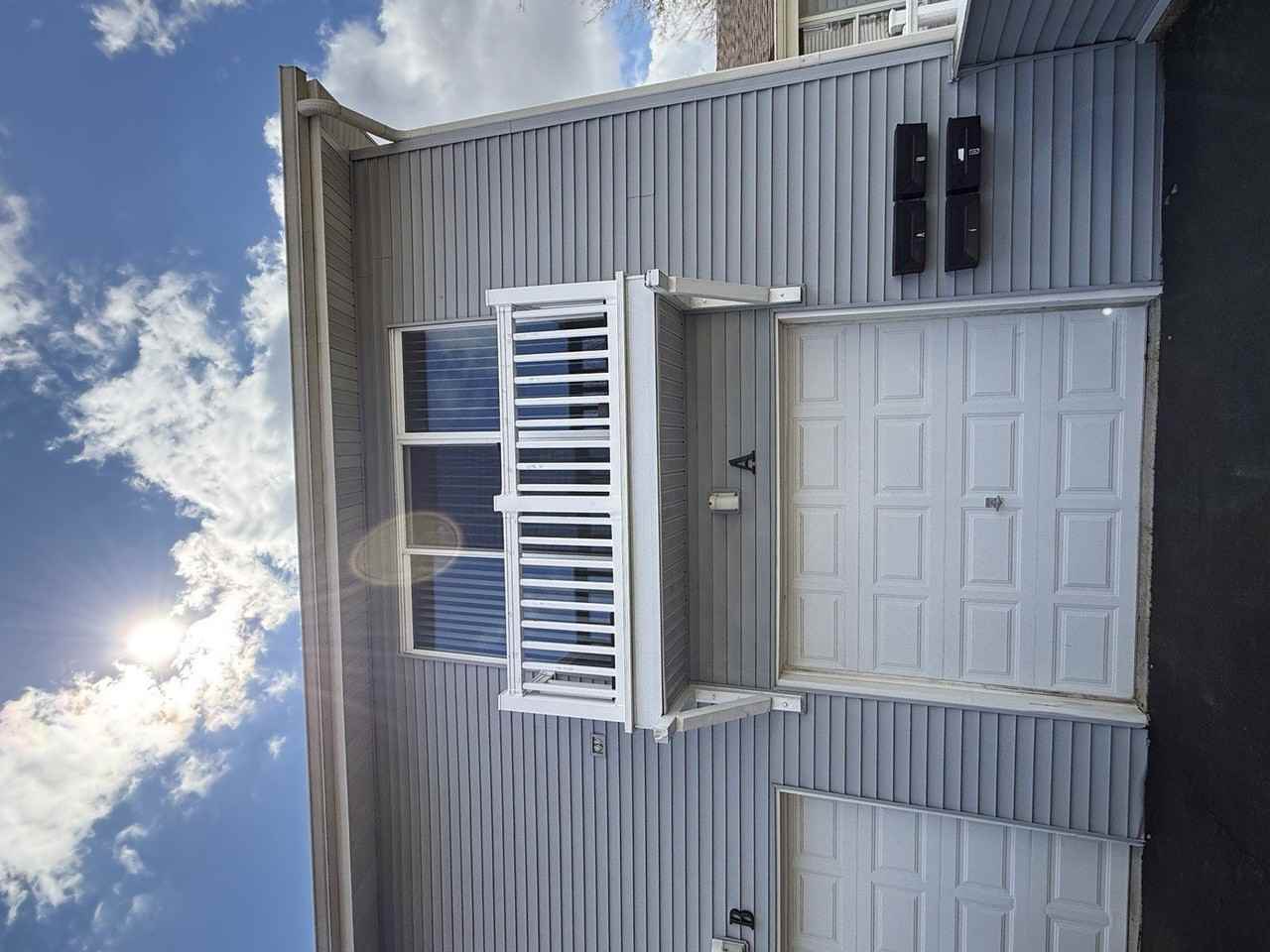 330 Hampton Ct #D - Photo 2 of 14