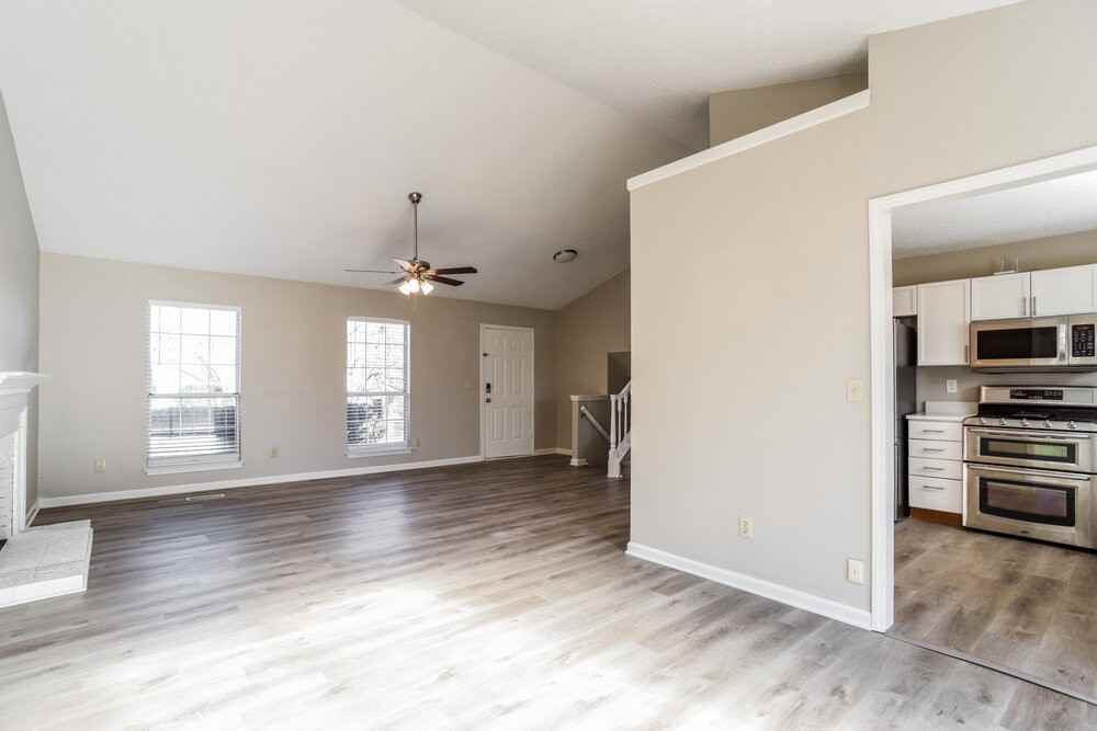 5003 Jade Ct - Photo 7 of 17