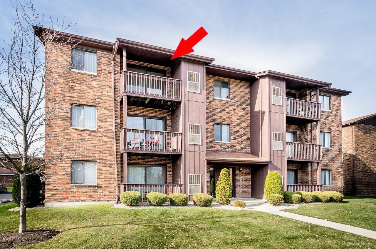 15712 Peggy Ln Apt 6 - Photo 2 of 17