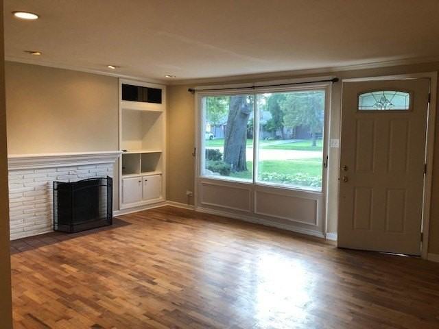 133 N Woodlawn St - Photo 3 of 12