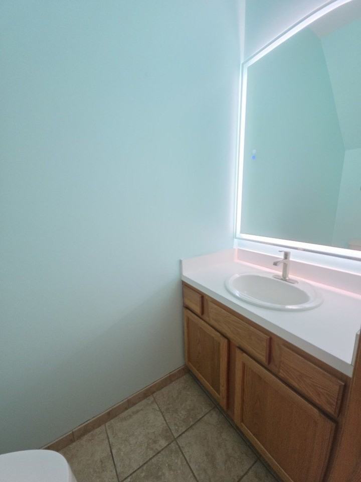 10 Waverly Ct - Photo 7 of 20