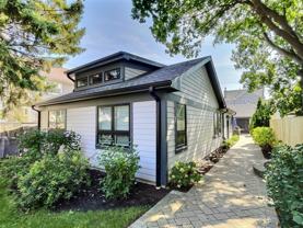 5245 W Ardmore Ave Unit Coach-House - Photo 1 of 1