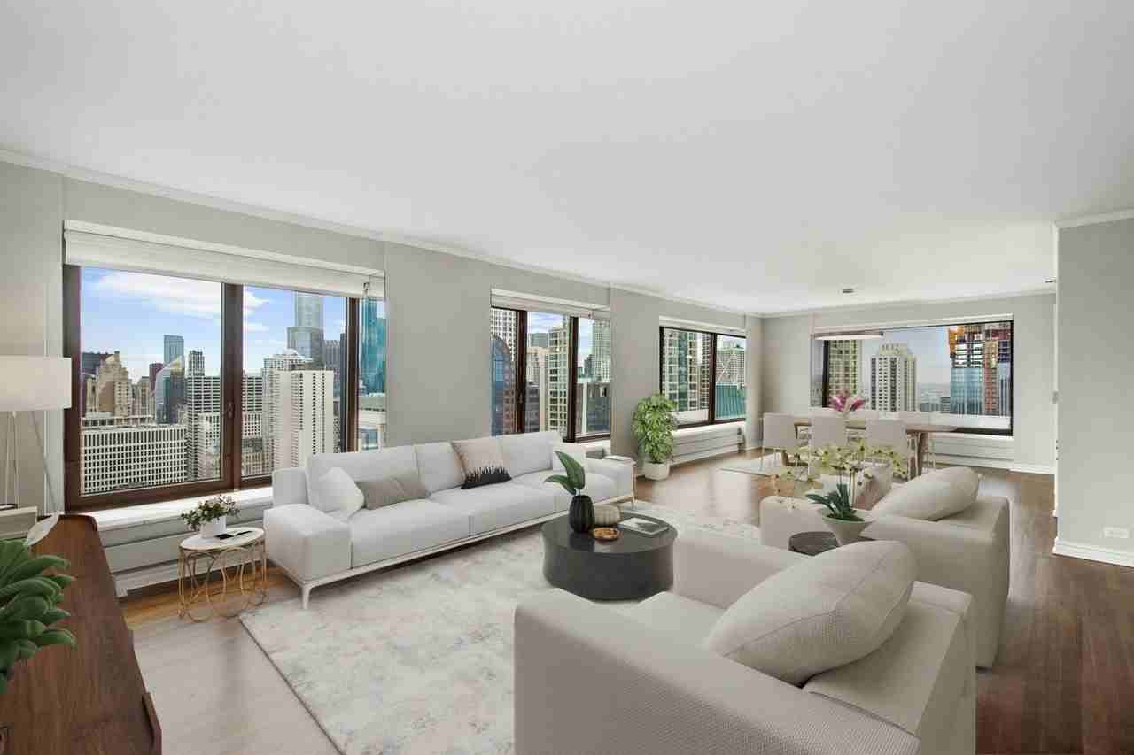 161 E Chicago Ave Unit 31e - Photo 2 of 23