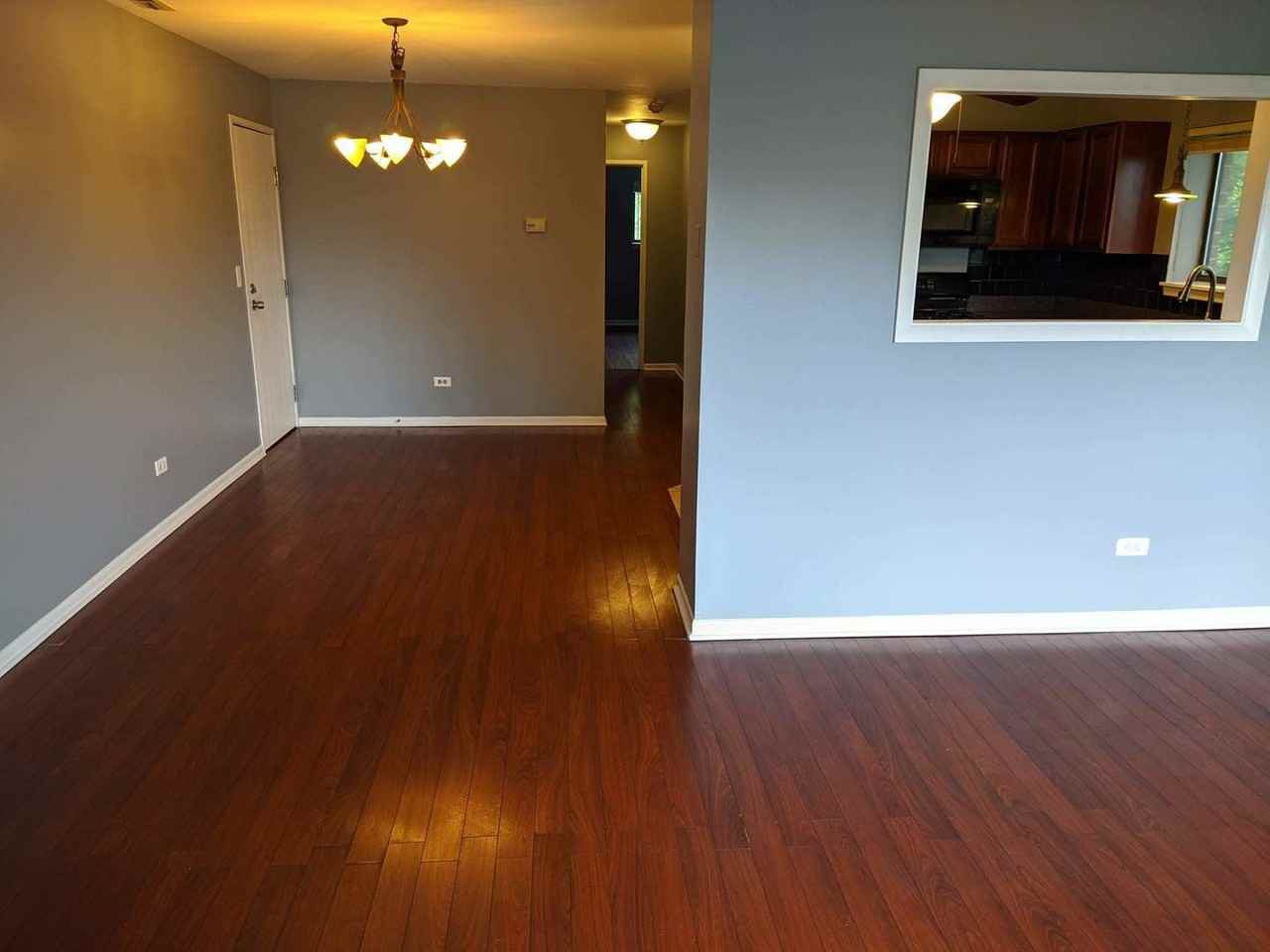 2260 Abbeywood Dr Apt F - Photo 4 of 19