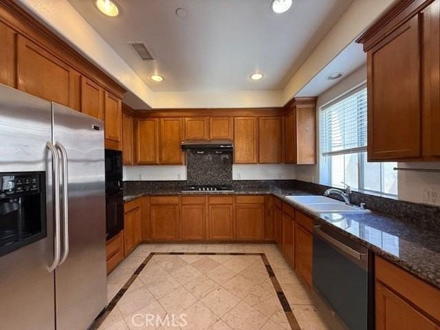 721 Arcadia Ave #B - Photo 7 of 15