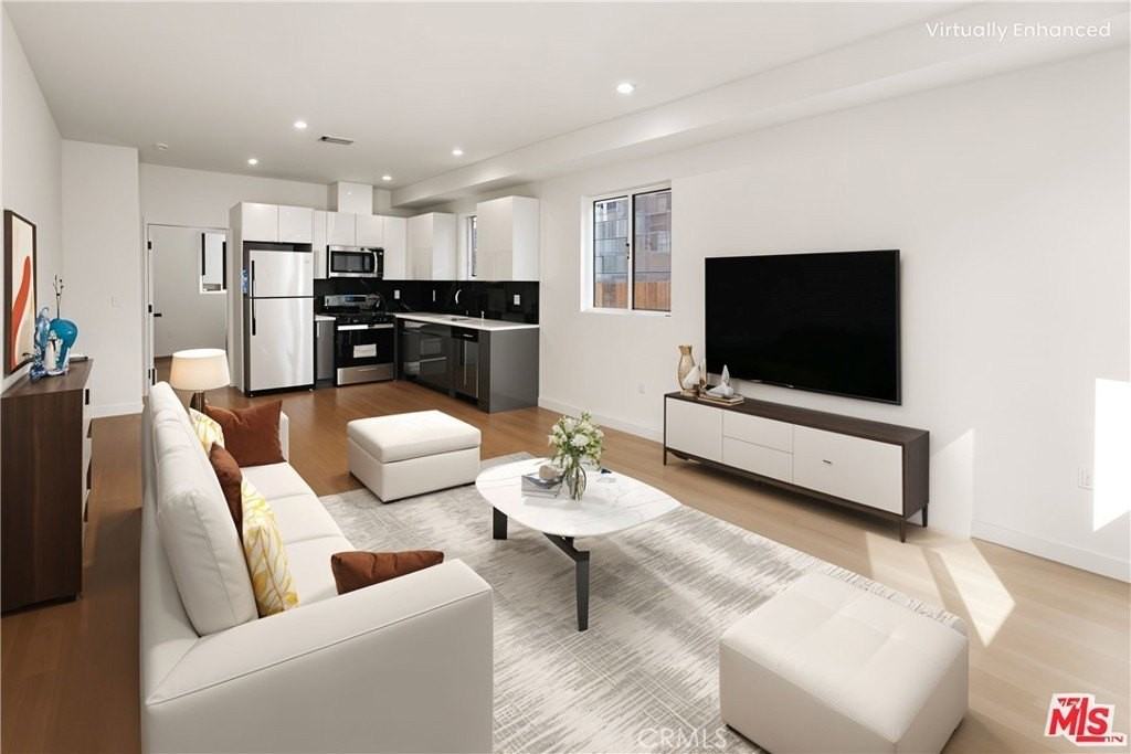 1631 S New Hampshire Ave #A - Photo 3 of 31