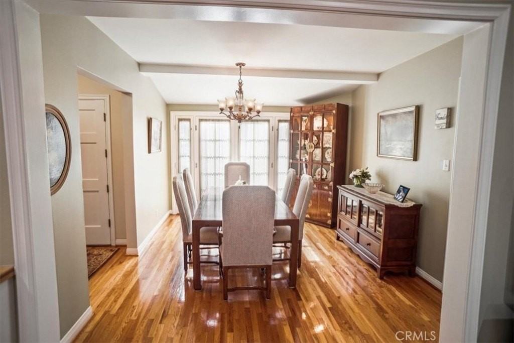 10419 Bloomfield St - Photo 7 of 22