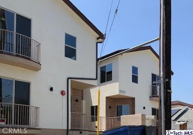 9951 Marcus Ave #103 - Photo 2 of 20