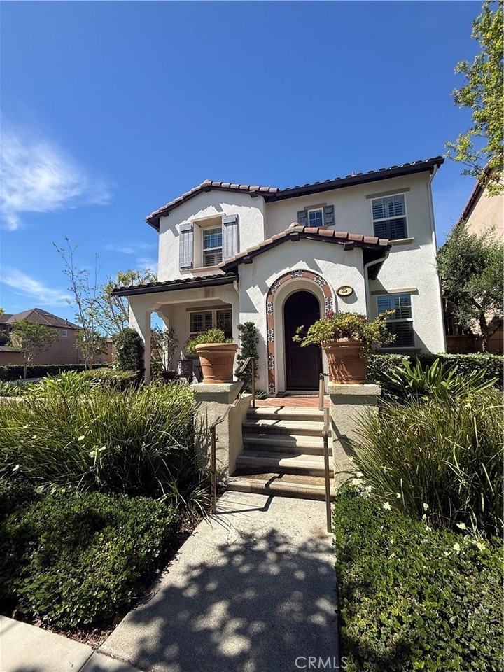 25 Golf Dr