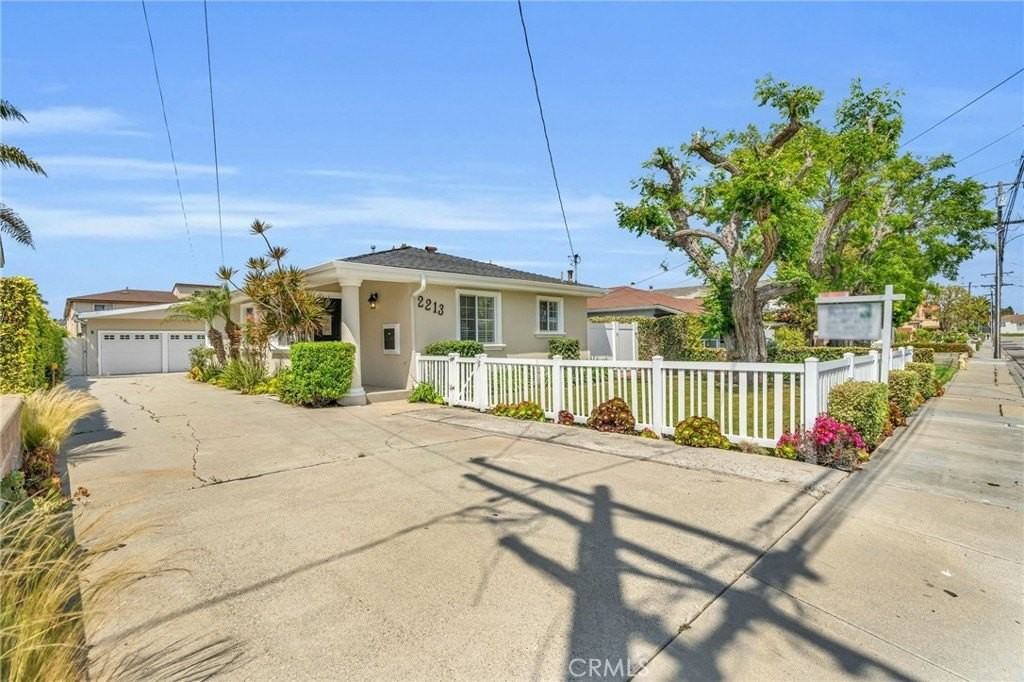 2213 Bataan Rd #A - Photo 2 of 50