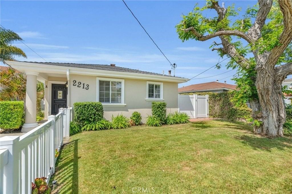 2213 Bataan Rd #A - Photo 4 of 50