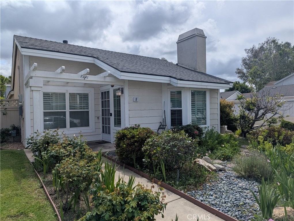 8 Sweet Rain - Photo 2 of 15