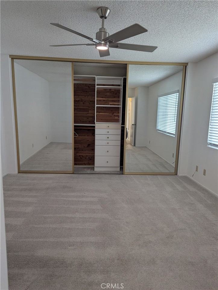 8 Sweet Rain - Photo 7 of 15