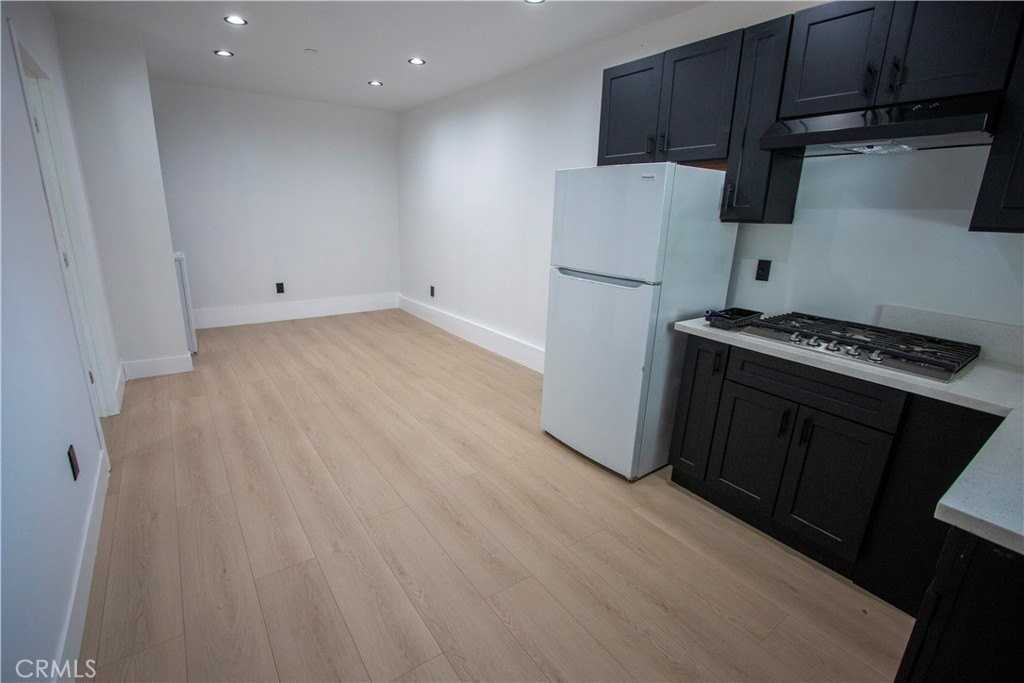 23419 Maestro Pl - Photo 4 of 13