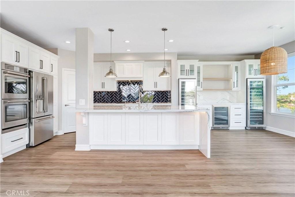 1431 Windshore Way - Photo 2 of 34