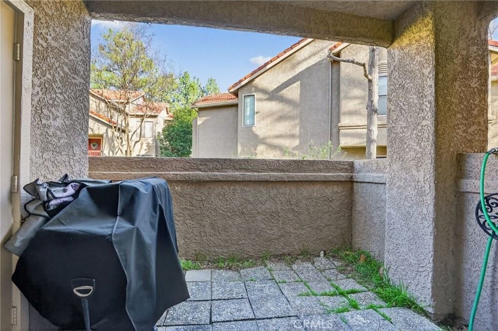 2381 Archwood Ln #184 - Photo 3 of 31