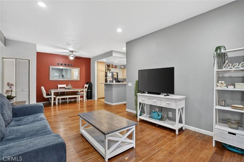 2381 Archwood Ln #184 - Photo 4 of 31