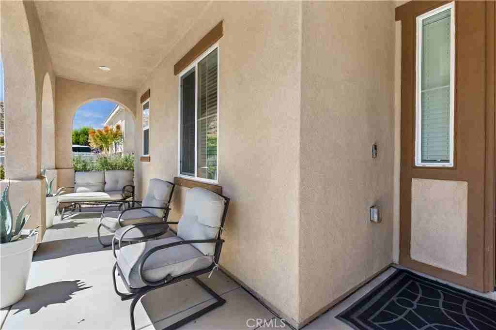 30716 Foxhollow Dr - Photo 5 of 30