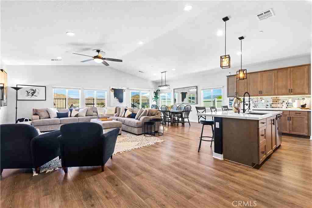 30716 Foxhollow Dr - Photo 7 of 30