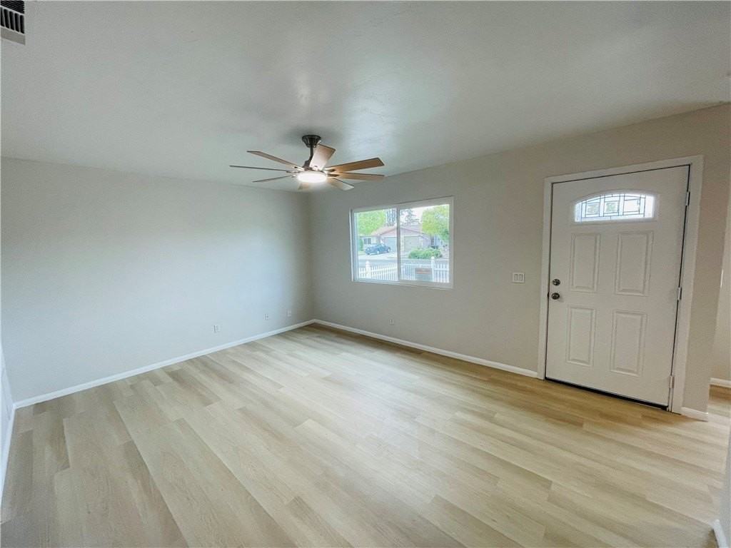 1887 Calle Amargosa - Photo 7 of 31