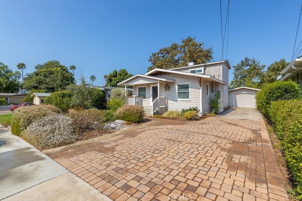 4951 Park Pl - Photo 2 of 30