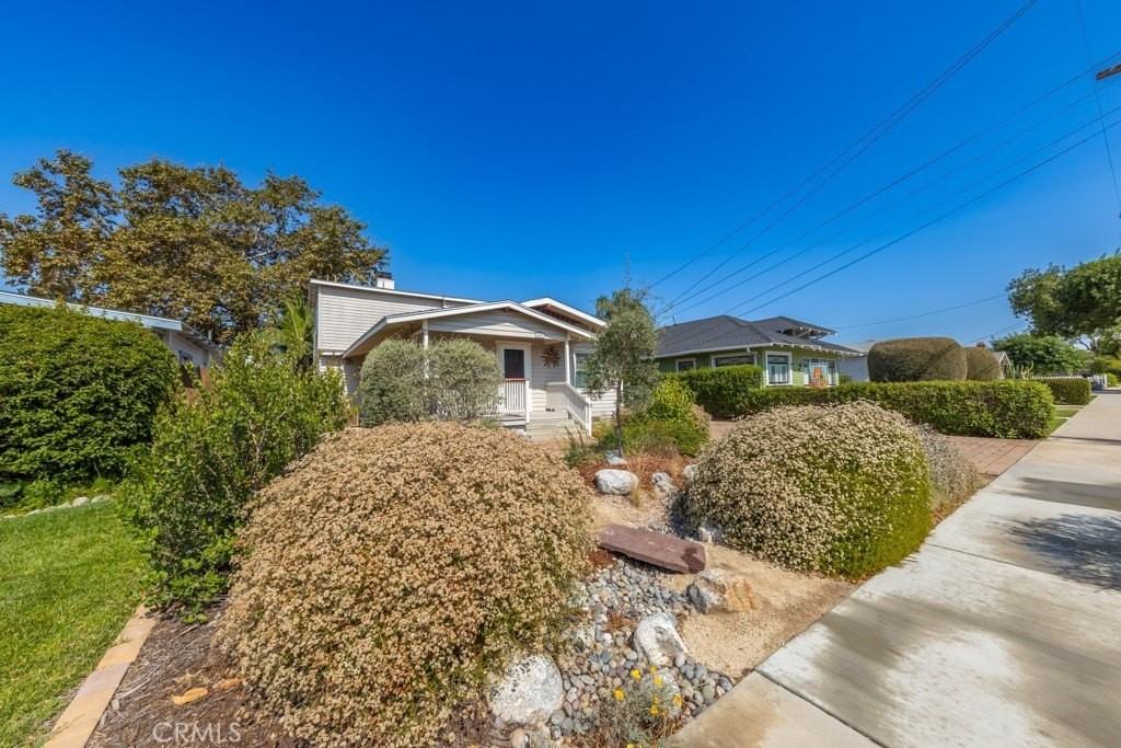 4951 Park Pl - Photo 4 of 30