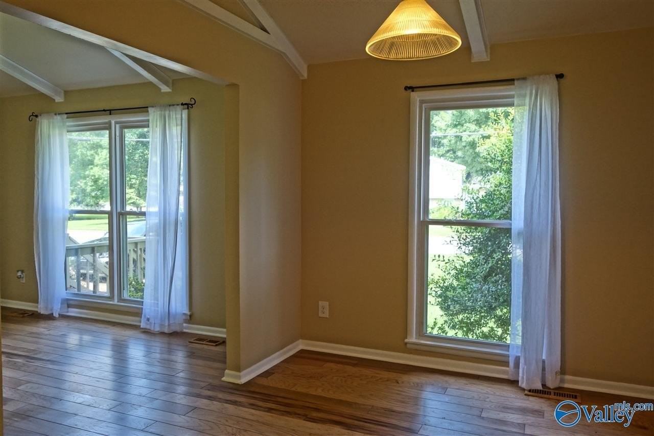 10131 Shades Rd Se - Photo 3 of 17