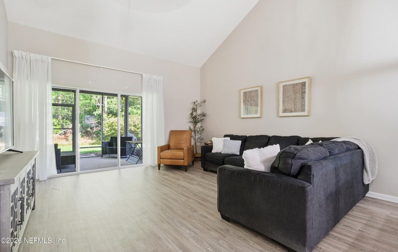 1730 Cross Pines Dr - Photo 5 of 30