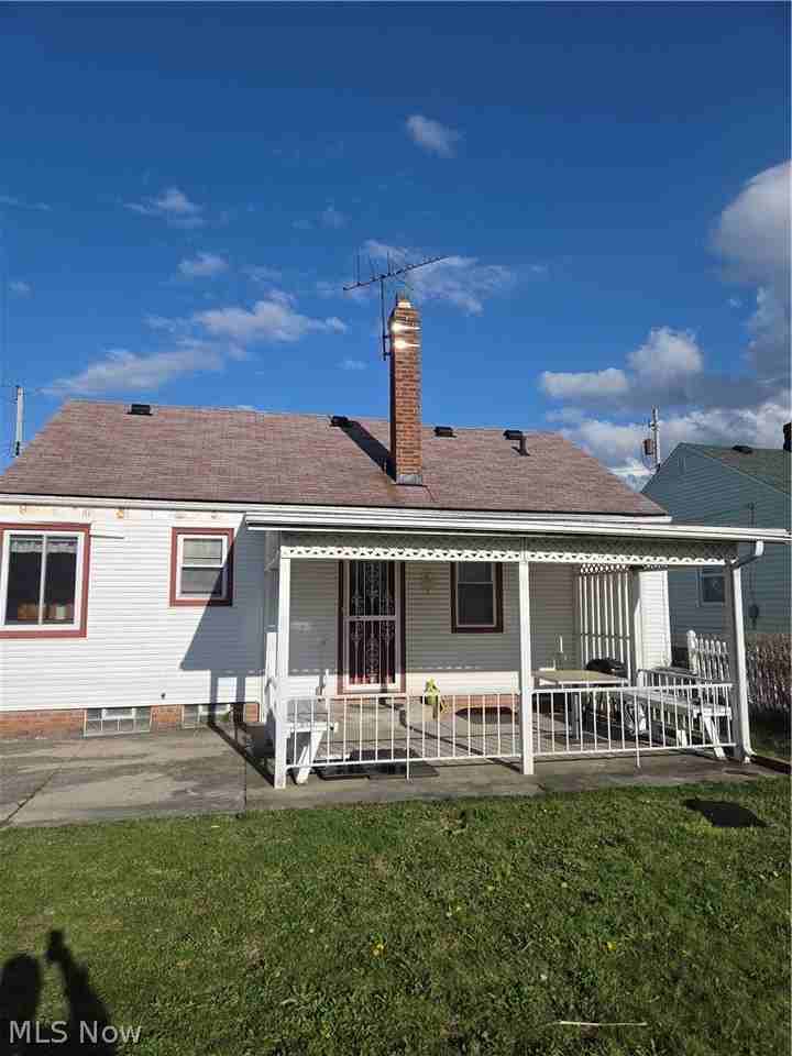 4148 E 189th St - Photo 2 of 21