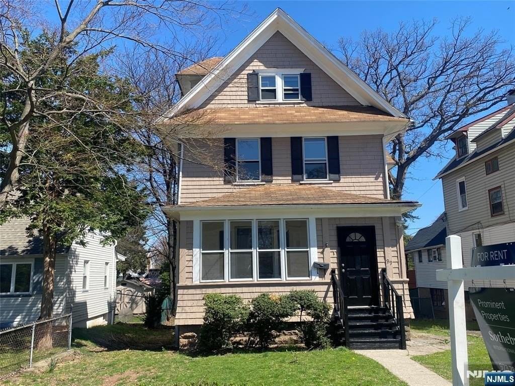 99 Lincoln St - Photo 2 of 28