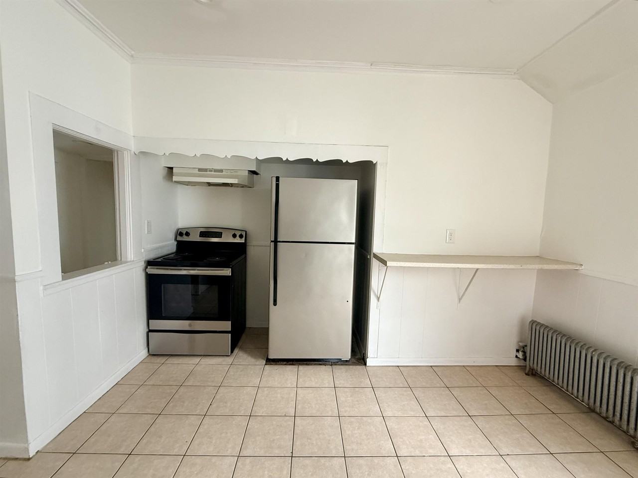 28 Brook St #2 - Photo 4 of 23