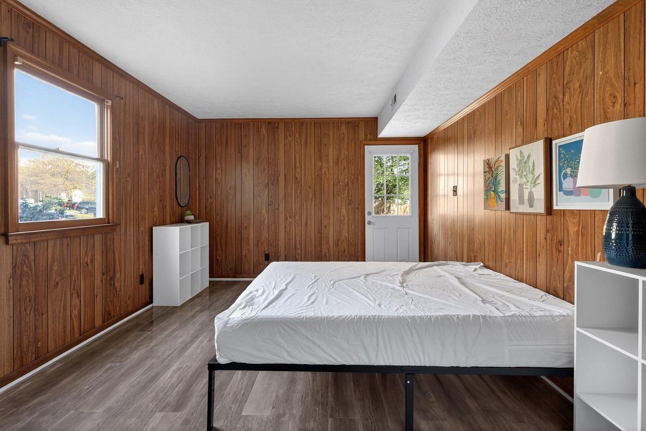 Hawick Dr - Photo 5 of 16