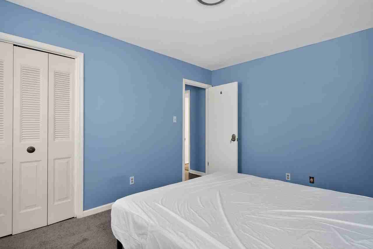 Hawick Dr - Photo 7 of 16