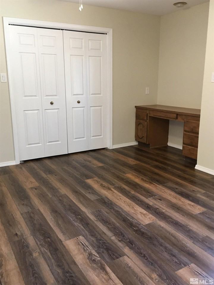 2205 Thomas Jefferson Dr - Photo 4 of 20