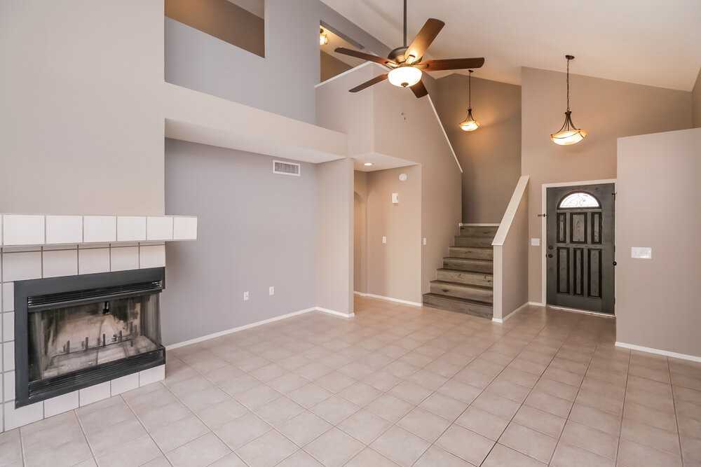 1534 E Campbell Ave - Photo 6 of 17