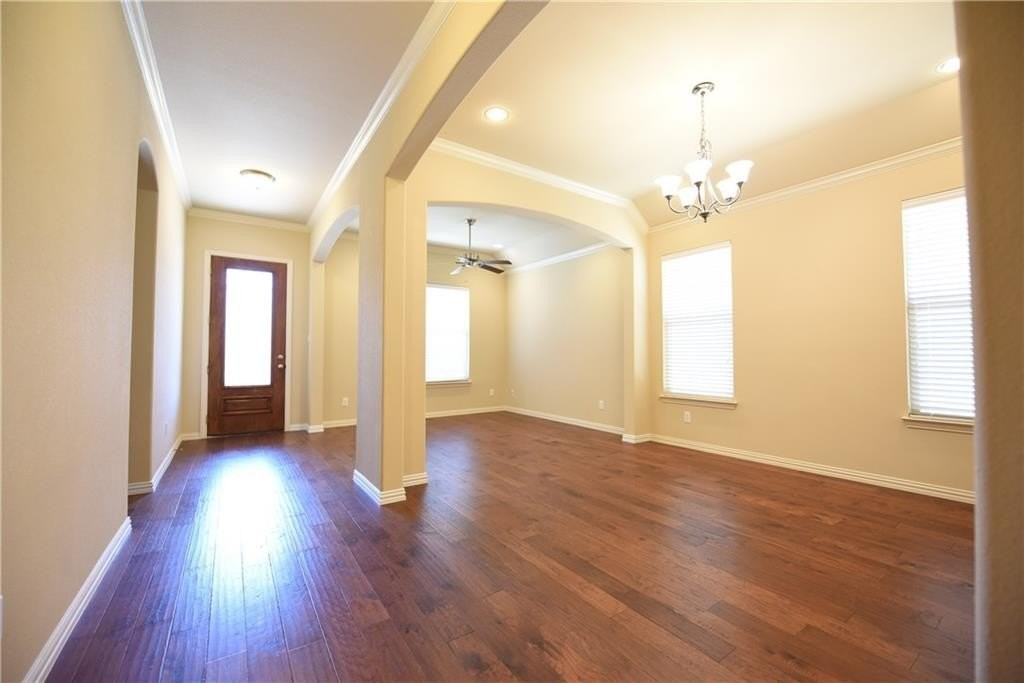 8000 Chickasaw Trl - Photo 3 of 18