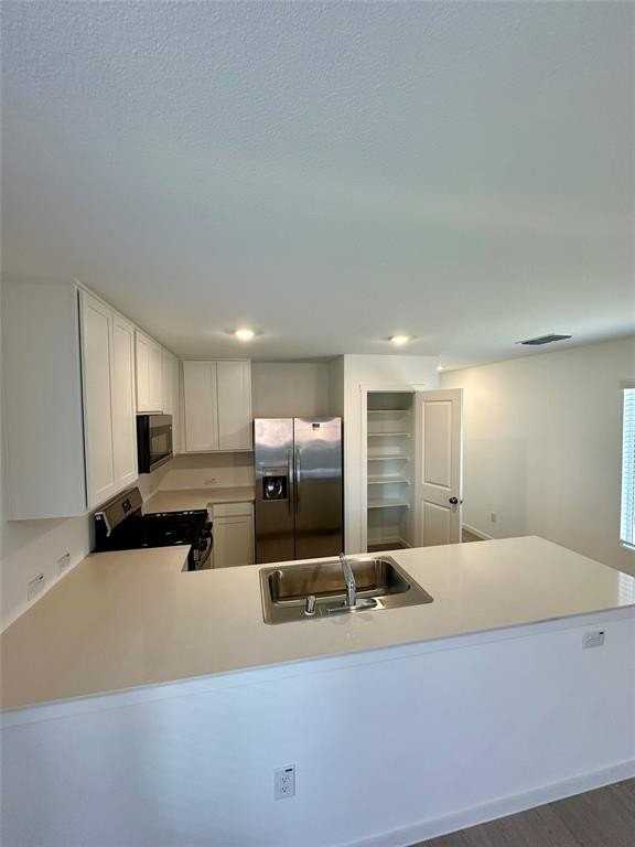 12117 Steeplechase Dr - Photo 7 of 20