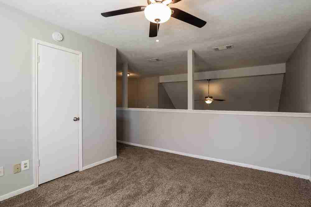 2331 Rolling Glen Dr - Photo 7 of 15