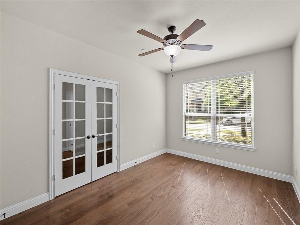309 Tottenham Ct - Photo 6 of 27