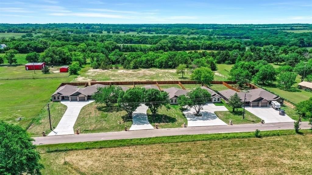 619 Friendship Rd - Photo 2 of 40