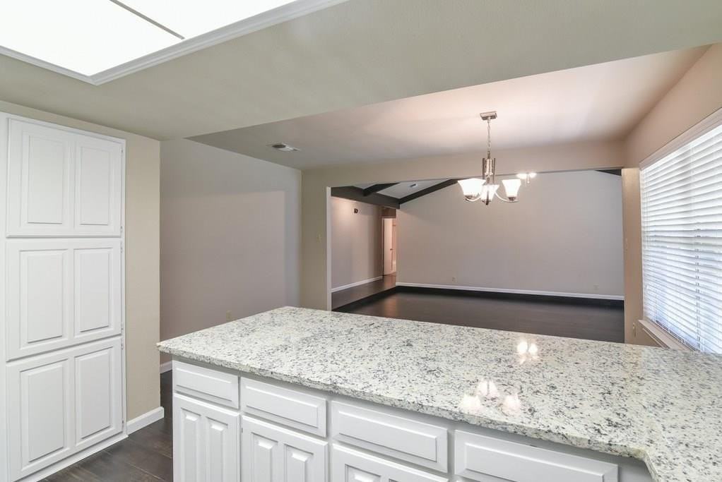 1808 Overbrook Dr - Photo 6 of 22