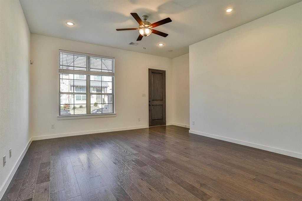 1187 Lake City Ave - Photo 5 of 27