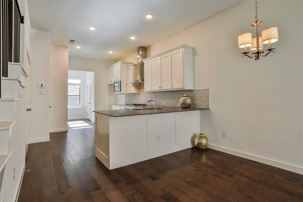 1187 Lake City Ave - Photo 7 of 27