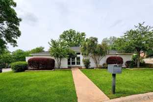 1827 Rhinevalley Dr - Photo 1 of 1