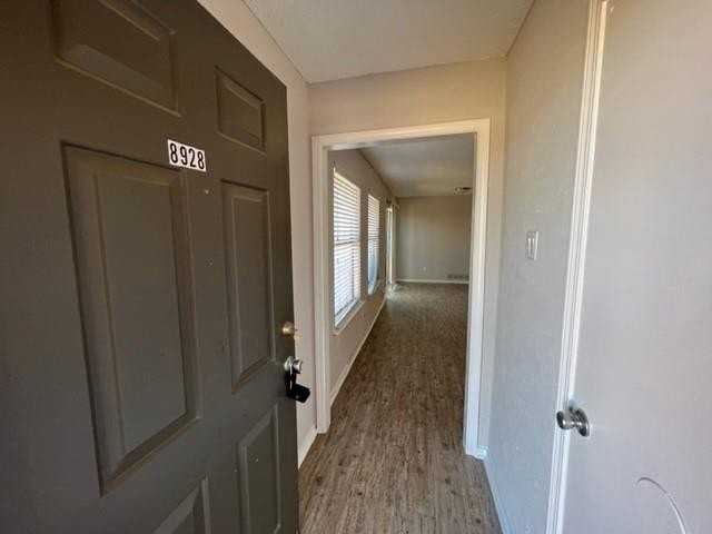 8928 Greenmound Ave - Photo 4 of 21