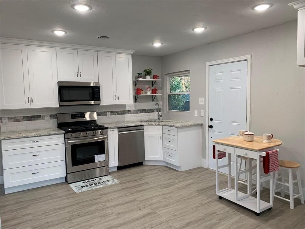 1918 Melbourne Ave - Photo 3 of 11