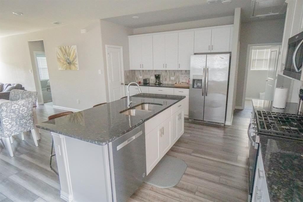 108 Mountain Meadow Ln - Photo 5 of 12