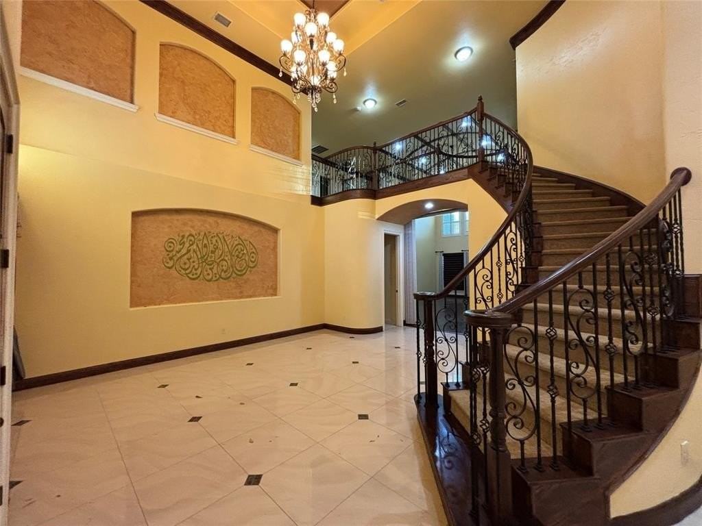 2807 Borama Dr - Photo 3 of 39