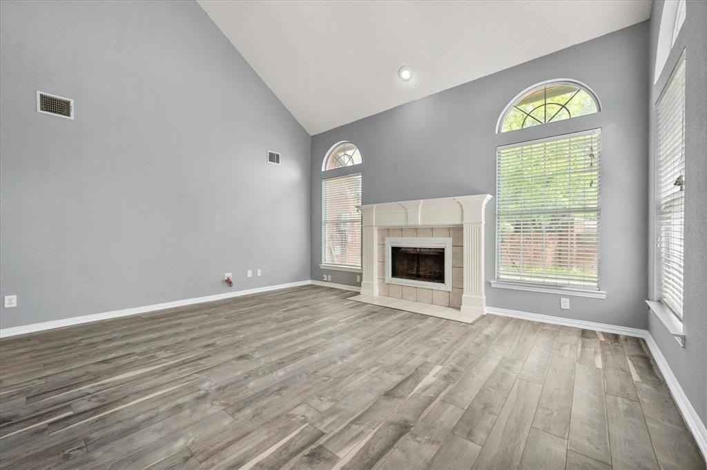 301A Andre Dr - Photo 5 of 40