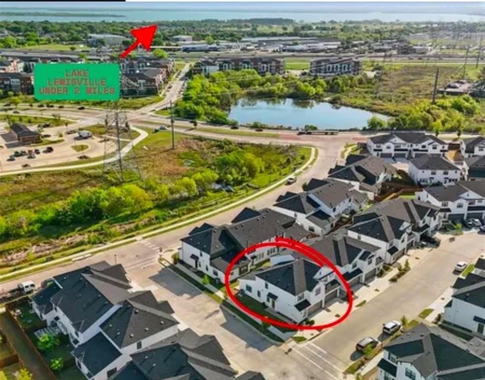 1141 Rusk Way - Photo 3 of 37